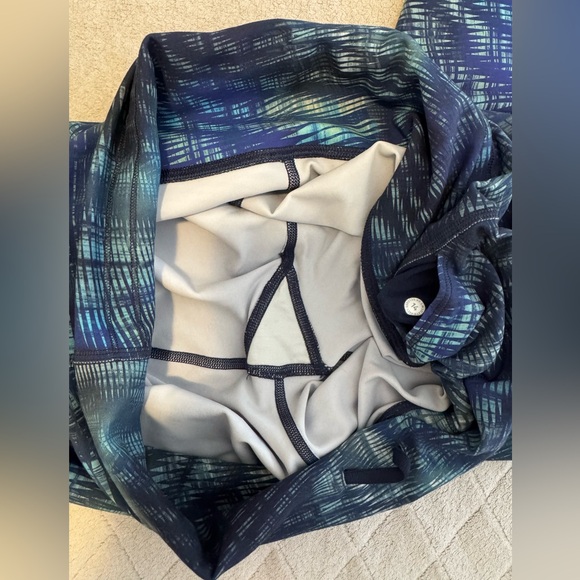 Lululemon Wunder Train High-Rise Tight 28” - Picture 4 of 4